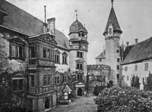 Heldburg, Veste Heldburg, Französischer Bau, Hofseite mit Herrenerker; Torhaus und Kommandantenbau; Nikolaus Gromann (Franz. Bau); Paul Weißmann (Franz. Bau)