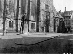Leipzig: Thomaskirche, Sebastian Bach-Denkmal