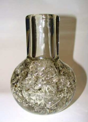 Vase mit Blasenstruktur