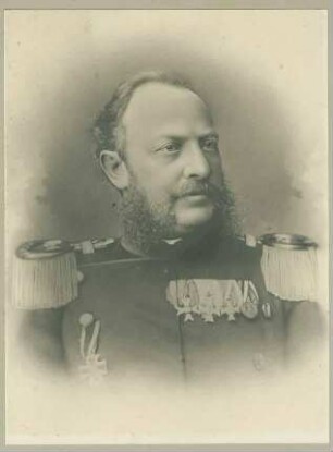 Wilhelm Friedrich von Riedel,Oberst und Kommandeur von 1886-1888, zuletzt Generalmajor, Brustbild