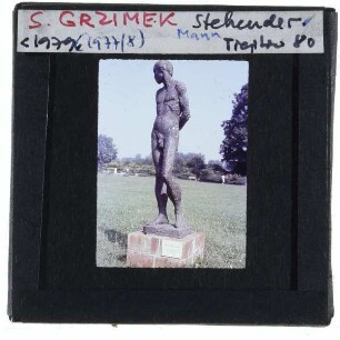 Grzimek, Stehender Mann