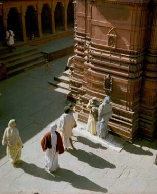 Kali-Tempel, Teilansicht von einem erhöhten Standpunkt : Varanasi (Indien). Kali-Tempel. Teilansicht von einem erhöhten Standpunkt
