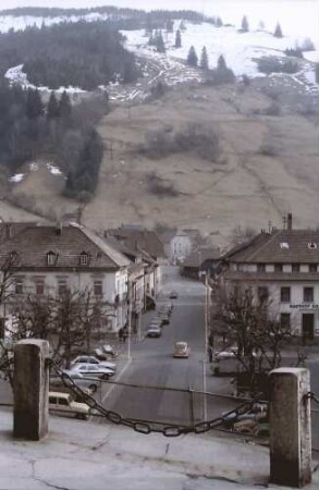 Todtnau: Vom Kirchplatz hinunter zum Marktplatz