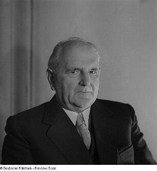 Porträt Prof. Herbert Winkler