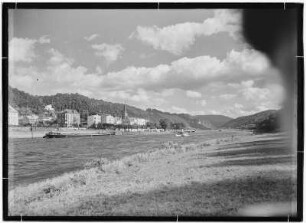 Bad Schandau mit Schiff