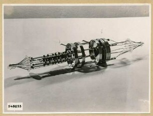 Röhrensystem; Foto 1954