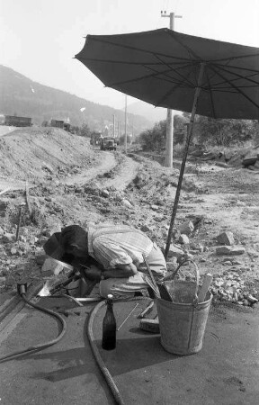 Bau des fünften Teilstücks im Rahmen des Umbaus und der Modernisierung der Albtalbahn zwischen Marxzell und Herrenalb.