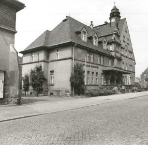 Freital-Hainsberg. Rathaus (1913). Straßenfront