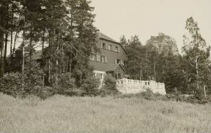 Elbsandsteingebirge. Naturfreundehaus auf dem Zirkelstein