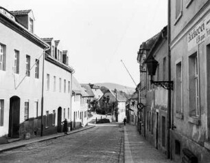 Pulsnitz, Straße : Pulsnitz. Straßenansicht mit Bäckerei Reppe
