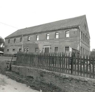 Schlagwitz (Kreis Glauchau), Bachstraße 11. Wohnstallhaus (1886)