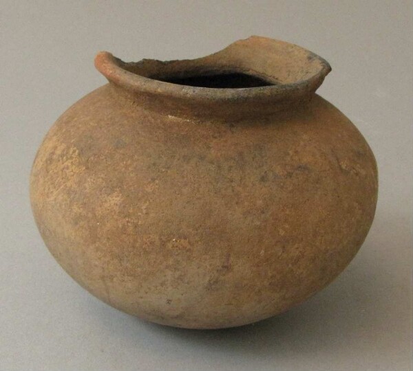 Clay vessel