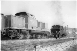 Dampflok 11, erbaut 1911, und Diesellok V82 (1958 - 1978), Hersteller: MaK Kiel, 1990 Bauzuglok in Italien