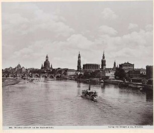 Die Altstadt von Dresden, Blick von der Marienbrücke über die Elbe nach Südosten