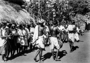 Khond Tanz (Deutsche Indien-Expedition 1926/1929 - 6. Nordindien)