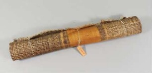 tsierem (laut Finsch), adjok (für Frauen) (laut Krämer)
