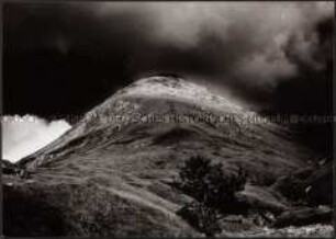 Berg mit Himmel (Altersgruppe 18-21)