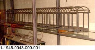 Geschweißtes Wagenkastengerippe in Ganzstahlleichtbauweise, Modell 1:10