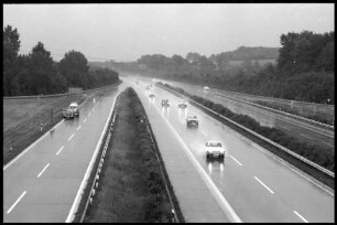Freiburg: Mitte, Autobahn im Regen