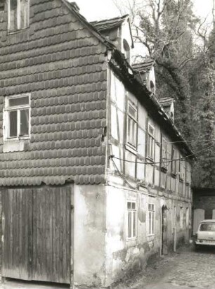 Meißen-Altstadt, Schlossgäßchen 1. Wohnhäuser (bezeichnet 1703, 1827, 1868). Fachwerk-Wohnhaus