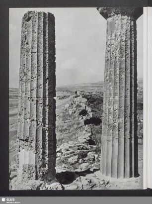 Die antike Südmauer der Stadt zwischen Hera- und Concordia- Tempel