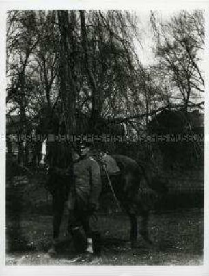 Soldat mit Pferd