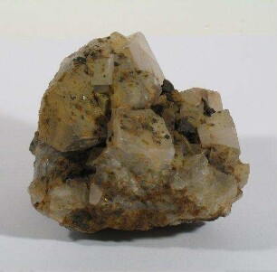 Fluorit (Flussspat) mit Chalkopyrit (Kupferkies)