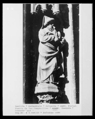 Figürliche Gewände der Puerta de las Campanillas — Prophetengruppe — Gewändefigur