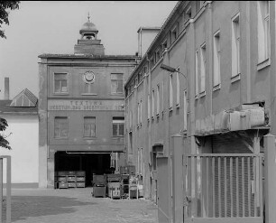 Großenhain, Dresdner Straße. Fabrikgebäude des ehem. VEB Textima Webstuhlbau (2. H. 19. Jh.). Hofansicht