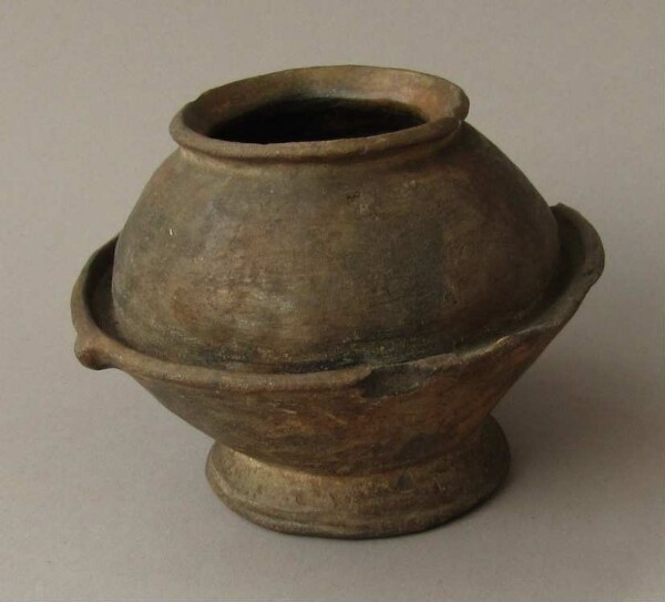 Clay vessel