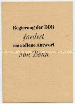 Agitationsschrift des Amtes für Information für beschleunigten Abschluss eines Friedensvertrages, gesamtdeutsche Wahlen, gegen bundesdeutsches Wehrgesetz