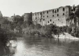 Halle, Moritzburg : Halle. Moritzburg. West-Flügel. Ansicht über die Saale von Südwesten
