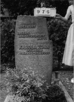 Grabstein 976