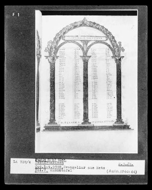 Evangeliar aus Metz — Evangeliar aus Metz, Folio 7Kanontafel