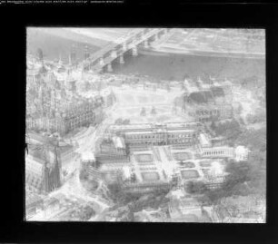 Dresden, Zwinger, Elbbrücke, Opernhaus, Residenzschloß, Sophienkirche