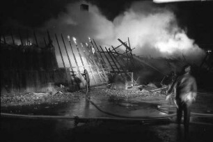 Großbrand in einem Schweinestall der landwirtschaftlichen Versuchsanstalt Forchheim