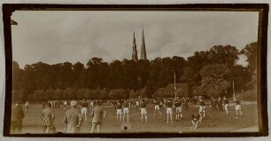 Schlagball-Wettspiel in Lübeck