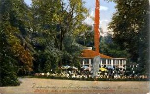 Leipzig. Motiv in den Museumsanlagen mit Konditorei Pavillon