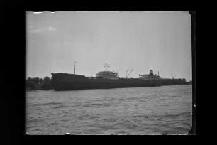 Esso Essen (1960), Esso Tankschiff Reederei GmbH, Hamburg