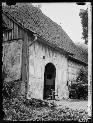 Pr.-Holland: Eingang zur alten Kirche