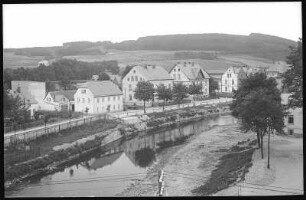 Plaue-Bernsdorf. Blick auf Plaue-Bernsdorf
