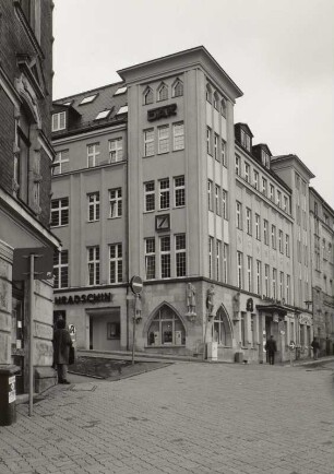 Bankgebäude (Deutsche Bank) : Plauen-Obere Aue, Hradschin 1 / Ecke Forststraße. Bankgebäude (Deutsche Bank). Eckansicht