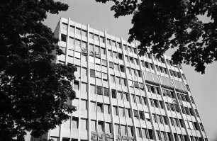 Freiburg i. Br.: Oberfinanzdirektion (Fassade von unten)