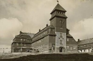 Oberwiesental, Fichtelberghaus : Oberwiesenthal. Fichtelberg. Unterkunftshaus des ehemaligen Ergebirgvereins