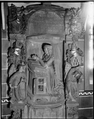 Kenzingen Sankt Laurentius Kirche Epitaph Veronika von Hürnheim (gestorben 1517)