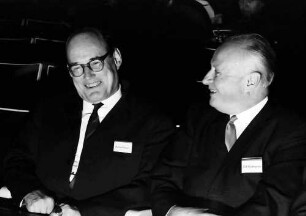 16. Tagung 1966 Mediziner; Im Vortragsaal: M. v. Ardenne, W. Bladergroen