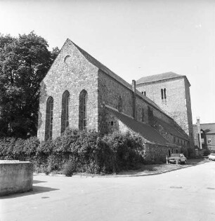 Strausberg, Predigerstraße 2. Marienkirche (um 1250, 1341/1342 Renovierung, ab 1448 Umbau). Ansicht von Nordosten