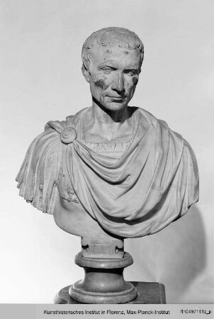 Porträtkopf des Julius Caesar (Kaiserbüste zugehörig?)