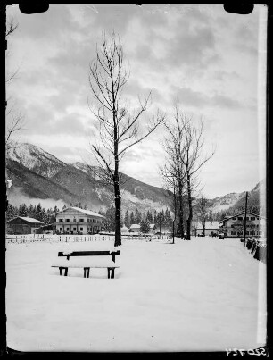 Hintersee, Blick auf den Ort im Winter