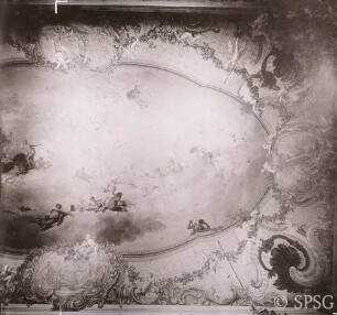 Berlin, Schloss Charlottenburg, Neuer Flügel, Speisesaal (Weißer Saal), R. 362, Detail des Deckengemäldes von Antoine Pesne, vor der Beschädigung.